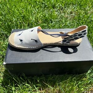 Adorable Talbots Brand New Espadrilles with Giraffe Motif. Size 9.